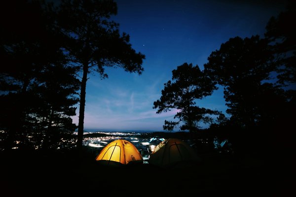 Comment choisir la meilleure agence de voyage famille